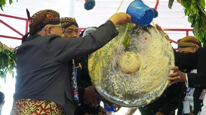 Persiapkan Tradisi Rutin Weluri Leluhur, Panitia Siraman Gong Kyai Pradah Mulai Dimatangkan untuk Event Mendatang