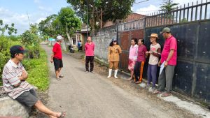 Matangkan Pembangunan Infrastruktur, Kelurahan Sutojayan Gelar Persiapan Saluran Drainase di Lingkungan Gondanglegi